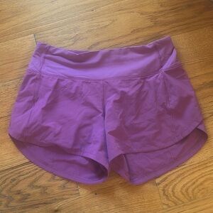Lululemon Speed Up-Low Rise (Moonlit Magenta) Size 4 (4 inch)